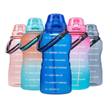 Bulk Top -Versorgung Anpassbarer Zeitmarker mit großer Kapazitätszeit BPA freie Plastik -Sportwasserflasche mit breitem Mundauslaufabdeckung Strohschlinge 1000 ml ~ 2000 ml Grün grün